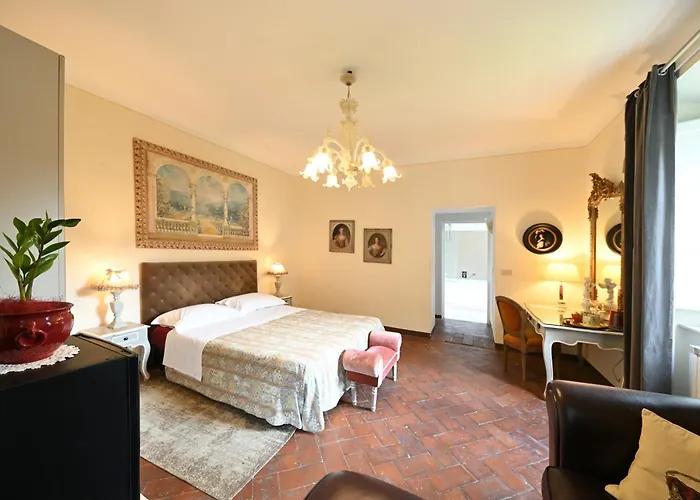 Lucchesi Gasthuis 3*