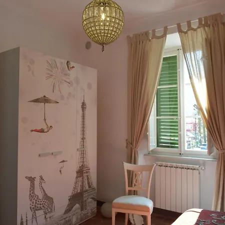 Lucchesi Guest house 3*